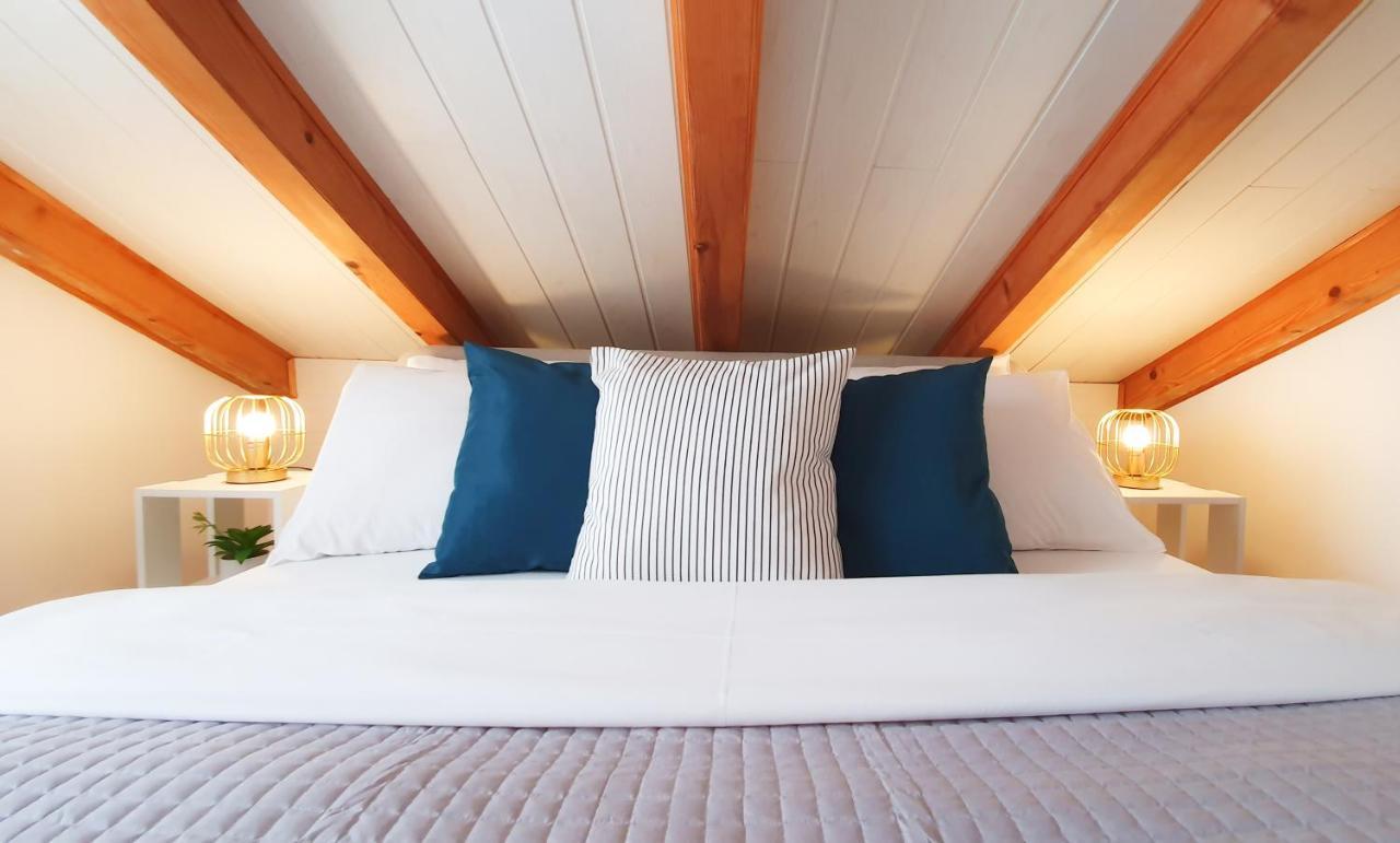 Breathtaking Seaview App Barac On Separated Floor Crikvenica Exteriör bild